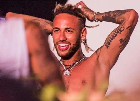 综合度假村股表现强劲