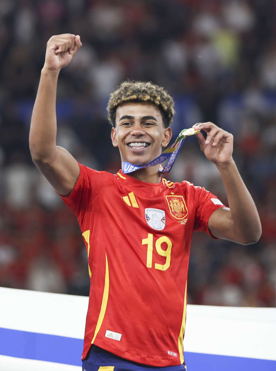 西甲2025年度20大神仙球集锦，亚马尔、巴雷内切亚领衔（2025西甲20大精彩进球集锦：亚马尔与巴雷内切亚领衔）