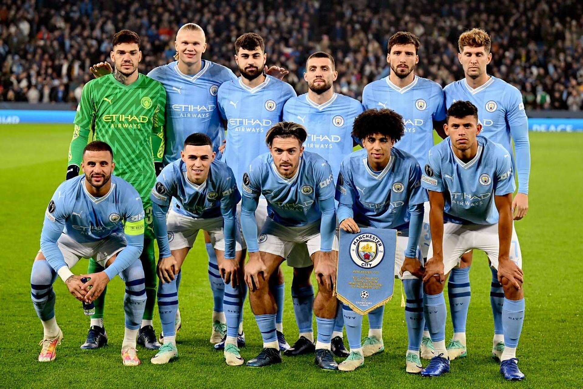 阿斯：贝林厄姆陷状态危机，俱乐部国家队双线遇阻（阿斯：贝林厄姆状态低迷，俱乐部与国家队两线受挫）