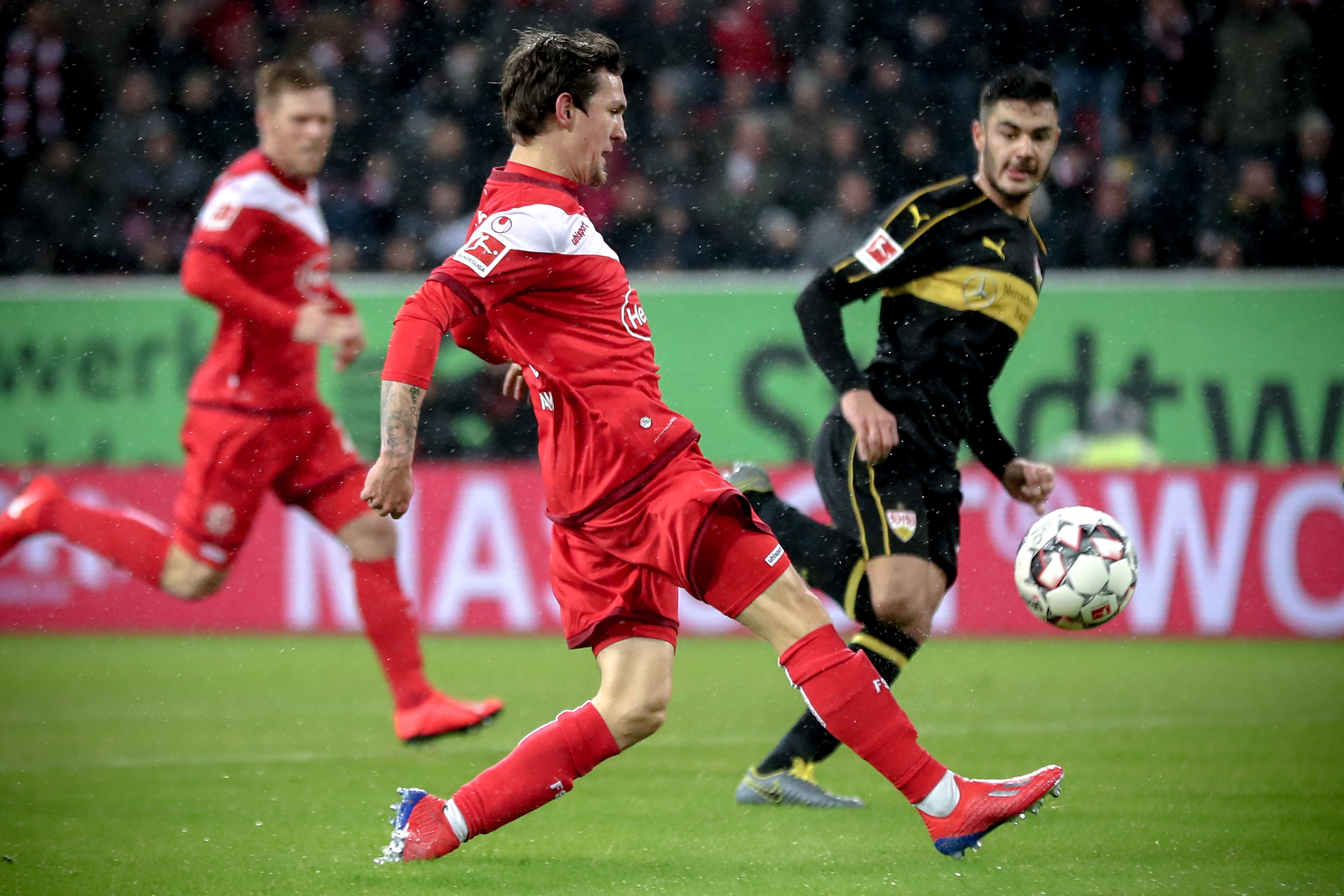 被拜仁扳平比分，阿森纳本赛季欧冠首次丢球